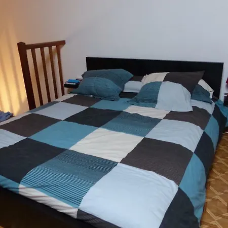Apartment Duplex *